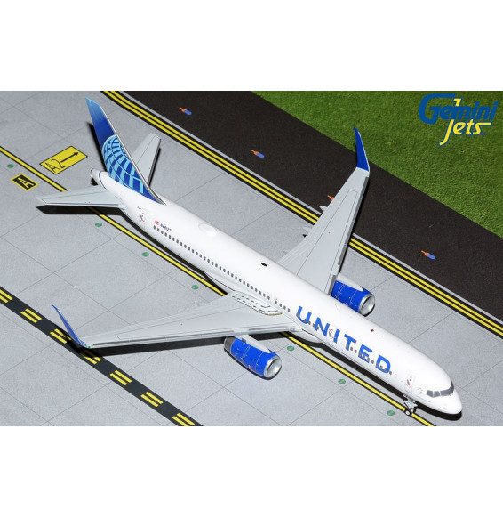 Clearance Sale! United Airlines Boeing 757-200 1:200 ~ New Livery